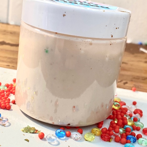 Selling slime follow my insta @Doodleslimeshop - Picture 2 of 4